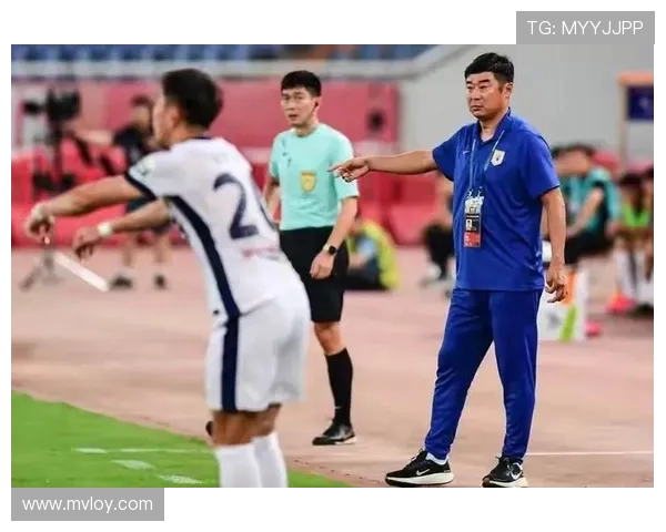 山东泰山官宣莫雷诺任助教巴雷纳执掌体能开启新赛季备战足球团队